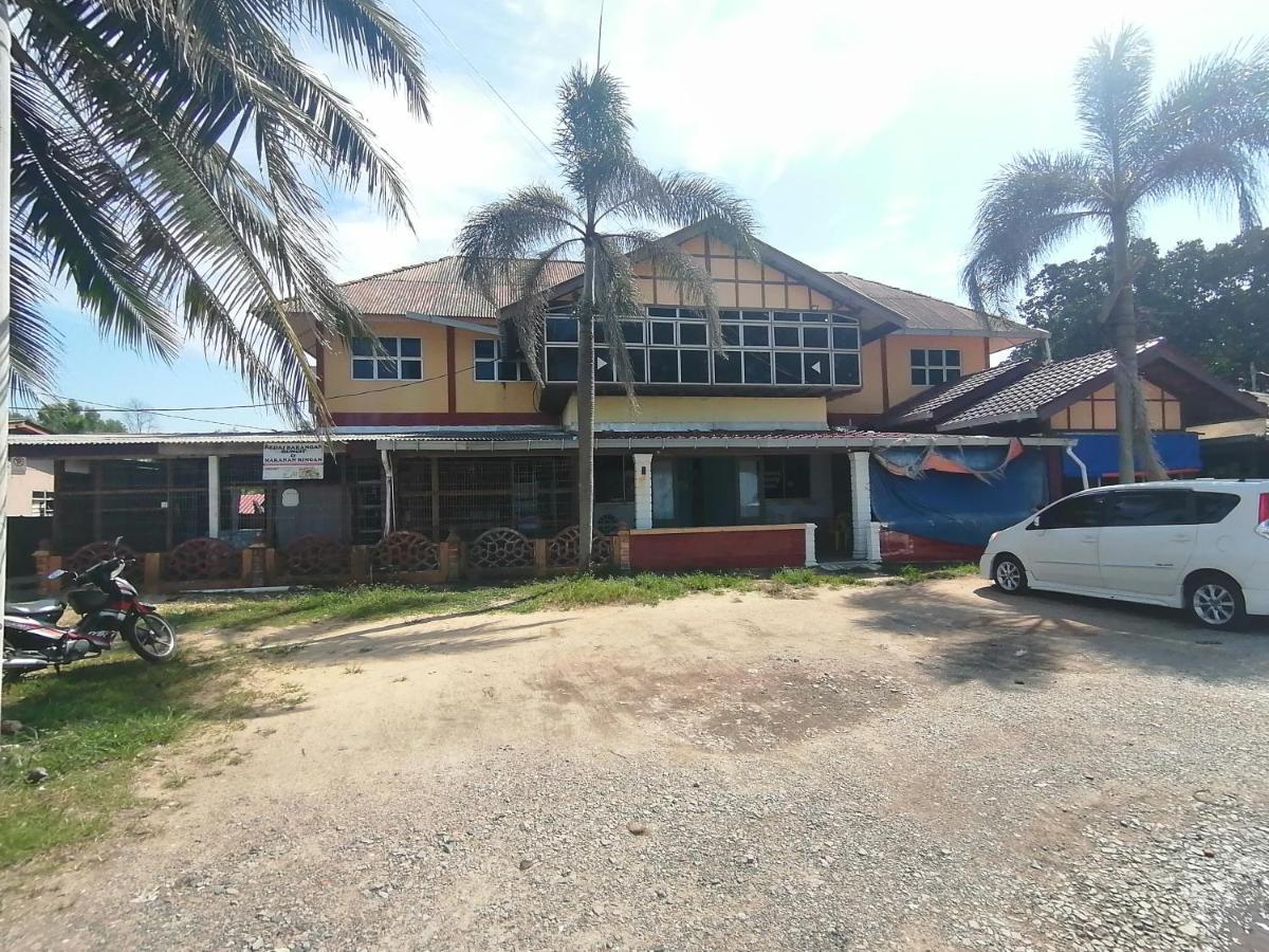 Fbs Inn Dungun Luaran gambar